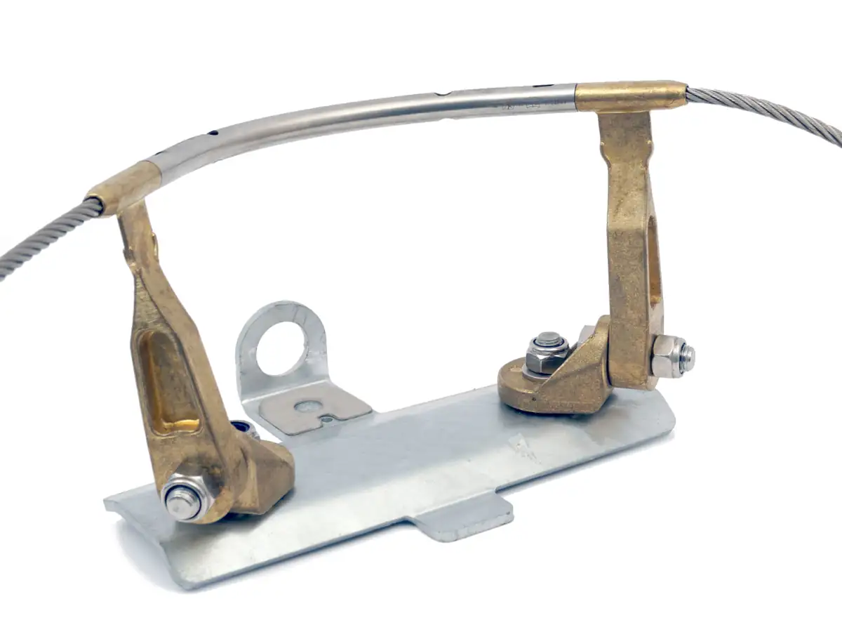 Kurvenanker auf Wellblech aus Edelstahl Ansicht 2 Kurvenanker auf Wellblech aus Edelstahl Ansicht 2