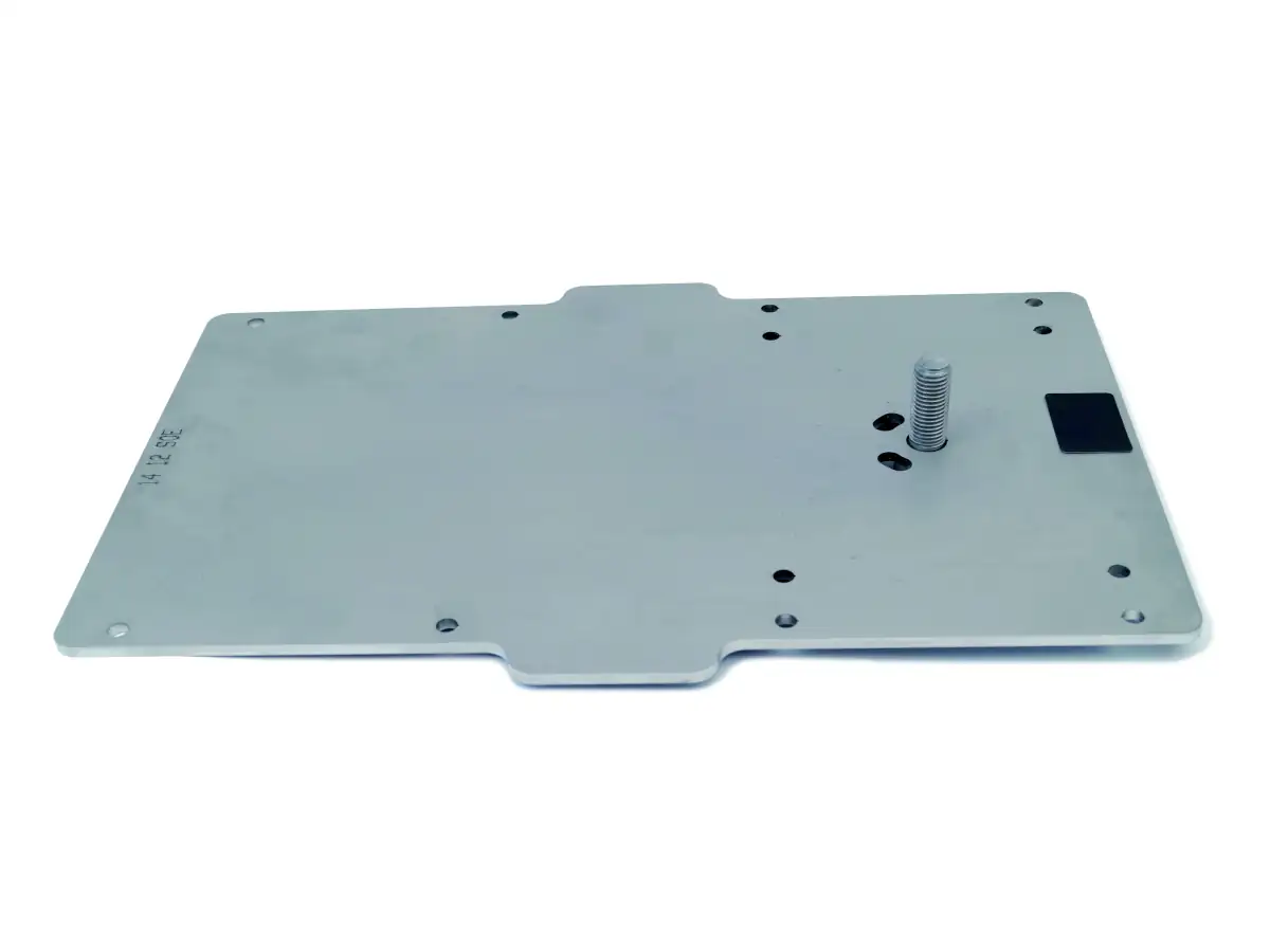 Kurvenanker auf Wellblech aus Edelstahl Ansicht 4 Kurvenanker auf Wellblech aus Edelstahl Ansicht 2