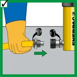 Warnhinweise beim Arbeiten mit Hydraulikschläuchen