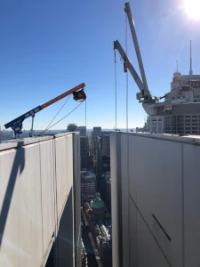 Wienold Werkstattkran MFC Kragarm über Brüstung