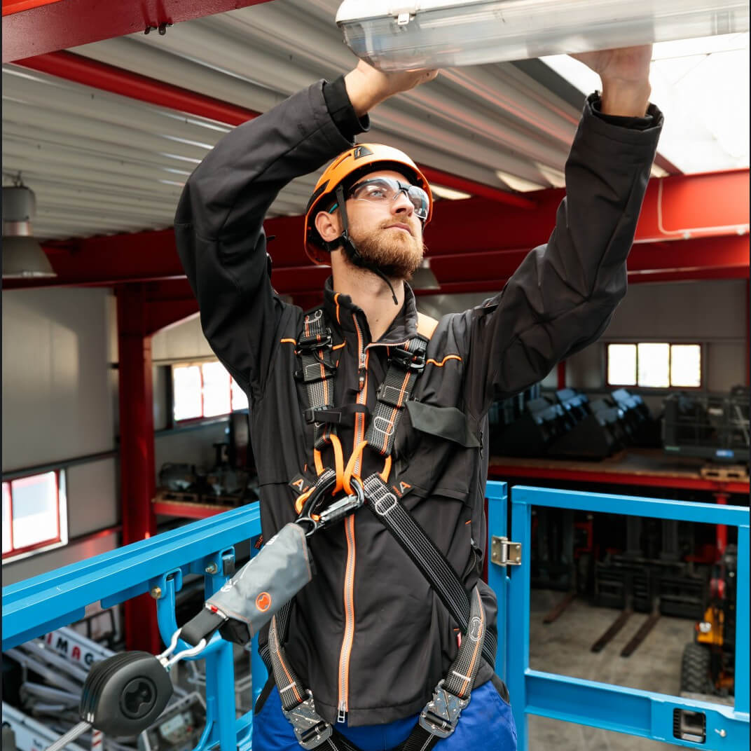 PEANUT I HSG-021-1,8-1 Ansicht 4 PEANUT I HSG-021-1,8-1 Ansicht 2